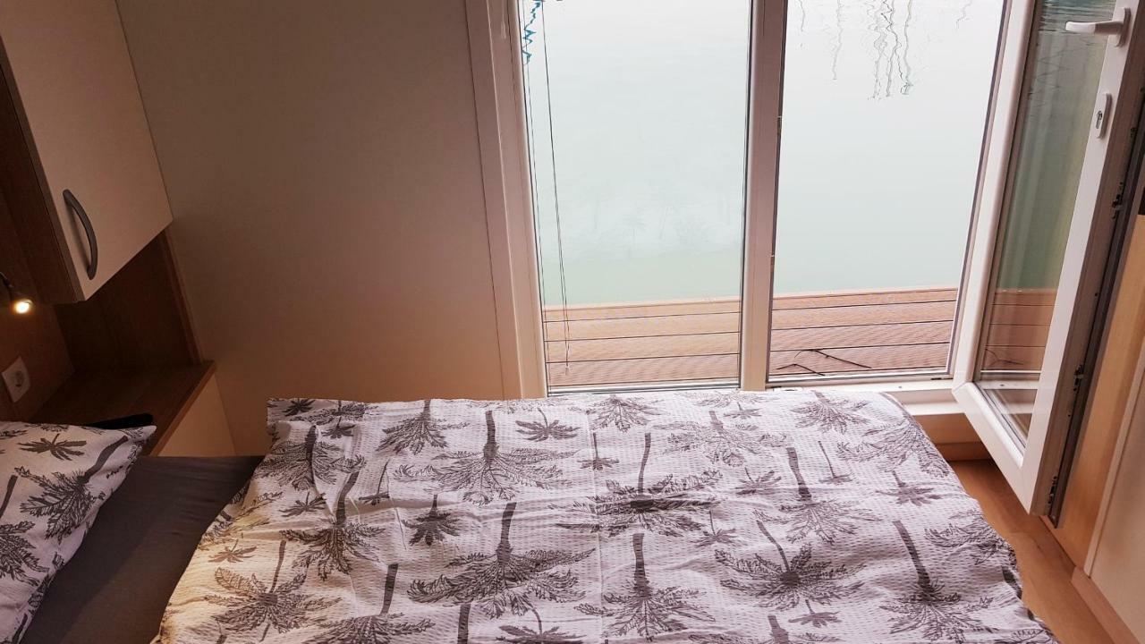 Hotel Floating Sea House Portorose Exterior foto